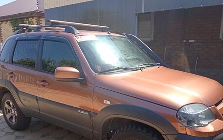 Chevrolet Niva I рестайлинг, 2018 год, 770 000 рублей, 1 фотография