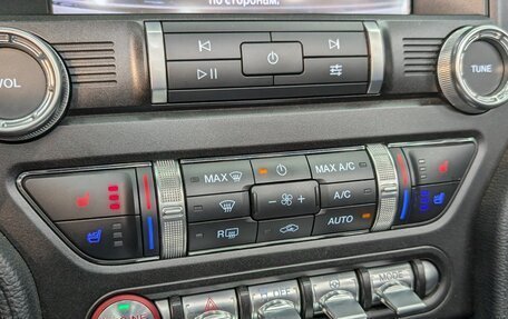 Ford Mustang VI рестайлинг, 2022 год, 7 200 000 рублей, 24 фотография