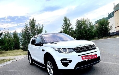 Land Rover Discovery Sport I рестайлинг, 2015 год, 2 190 000 рублей, 3 фотография