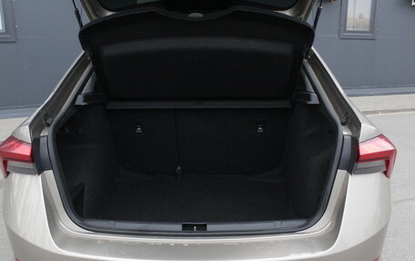 Skoda Rapid II, 2020 год, 1 750 000 рублей, 23 фотография