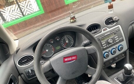 Ford Focus II рестайлинг, 2006 год, 220 000 рублей, 5 фотография