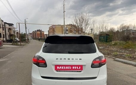 Porsche Cayenne III, 2012 год, 2 680 000 рублей, 3 фотография