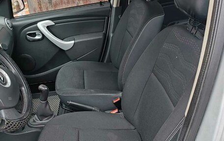 Renault Sandero I, 2013 год, 620 000 рублей, 12 фотография