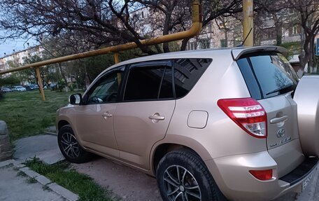 Toyota RAV4, 2011 год, 1 400 000 рублей, 4 фотография