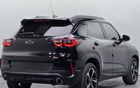 Chevrolet TrailBlazer, 2023 год, 1 890 000 рублей, 2 фотография