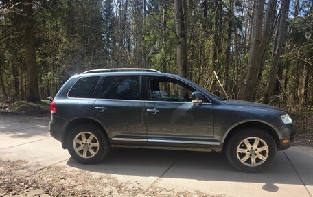 Volkswagen Touareg III, 2003 год, 770 000 рублей, 2 фотография