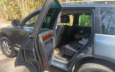 Volkswagen Touareg III, 2003 год, 770 000 рублей, 6 фотография