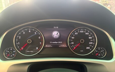 Volkswagen Touareg III, 2015 год, 3 670 000 рублей, 8 фотография