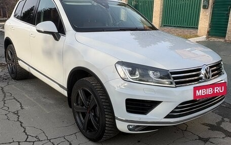 Volkswagen Touareg III, 2015 год, 3 670 000 рублей, 4 фотография