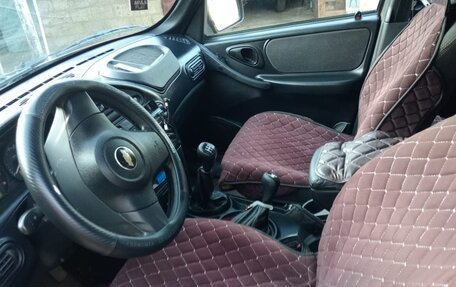 Chevrolet Niva I рестайлинг, 2018 год, 770 000 рублей, 6 фотография