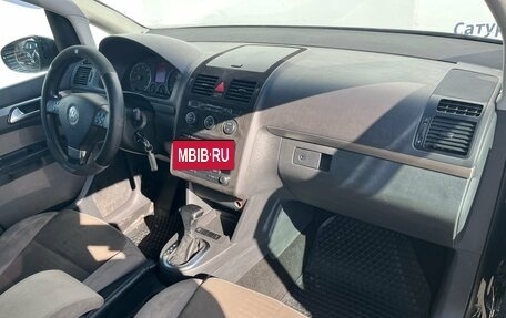 Volkswagen Touran III, 2010 год, 690 000 рублей, 9 фотография