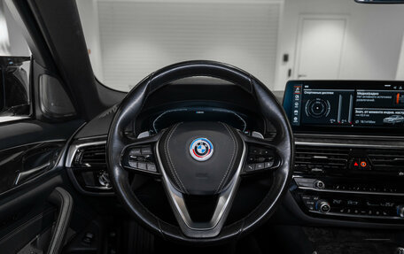 BMW 5 серия, 2021 год, 4 500 000 рублей, 11 фотография