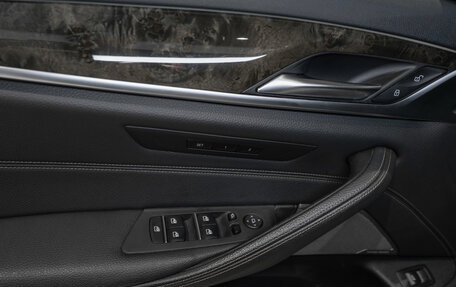 BMW 5 серия, 2021 год, 4 500 000 рублей, 23 фотография