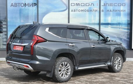 Mitsubishi Pajero Sport III рестайлинг, 2021 год, 3 950 000 рублей, 5 фотография