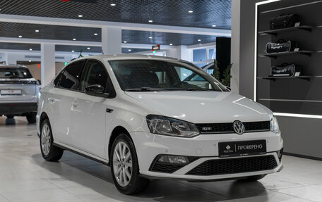 Volkswagen Polo VI (EU Market), 2018 год, 1 570 000 рублей, 2 фотография