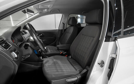 Volkswagen Polo VI (EU Market), 2018 год, 1 570 000 рублей, 9 фотография