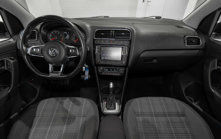 Volkswagen Polo VI (EU Market), 2018 год, 1 570 000 рублей, 8 фотография