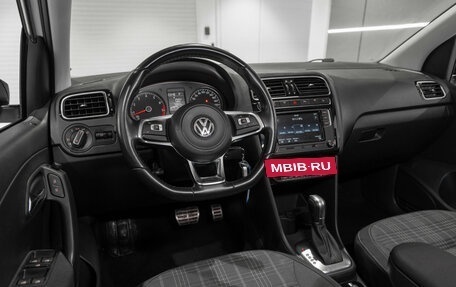 Volkswagen Polo VI (EU Market), 2018 год, 1 570 000 рублей, 7 фотография