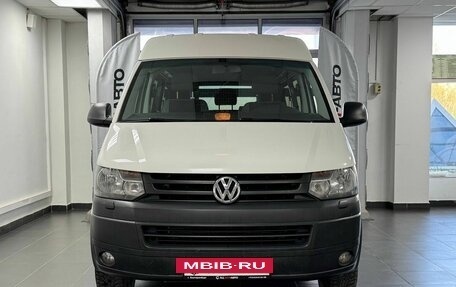 Volkswagen Transporter T5 рестайлинг, 2014 год, 2 200 000 рублей, 2 фотография