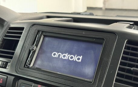 Volkswagen Transporter T5 рестайлинг, 2014 год, 2 200 000 рублей, 12 фотография