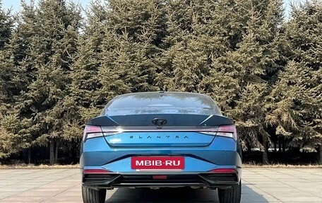 Hyundai Elantra, 2022 год, 1 400 000 рублей, 5 фотография