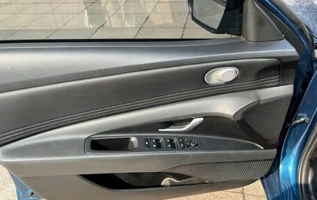 Hyundai Elantra, 2022 год, 1 400 000 рублей, 17 фотография