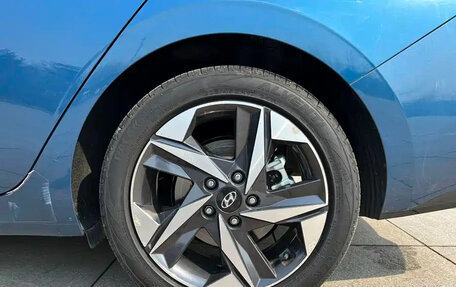 Hyundai Elantra, 2022 год, 1 400 000 рублей, 23 фотография