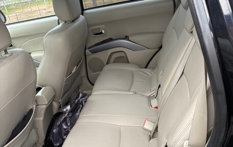 Mitsubishi Outlander III рестайлинг 3, 2008 год, 1 190 000 рублей, 7 фотография