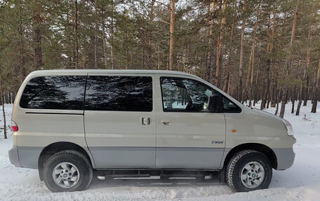 Hyundai H-1 II рестайлинг, 2006 год, 1 750 000 рублей, 5 фотография