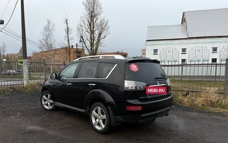 Mitsubishi Outlander III рестайлинг 3, 2008 год, 1 190 000 рублей, 4 фотография