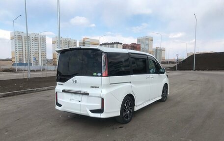 Honda Stepwgn IV, 2021 год, 1 955 000 рублей, 7 фотография