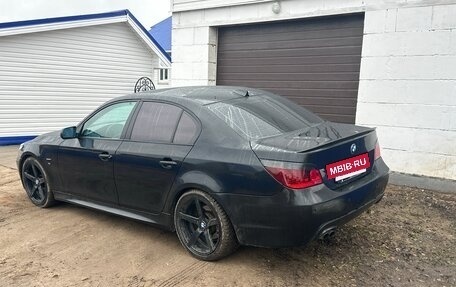 BMW 5 серия, 2006 год, 900 000 рублей, 7 фотография
