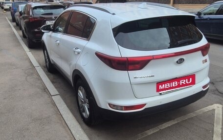 KIA Sportage IV рестайлинг, 2018 год, 1 700 000 рублей, 5 фотография