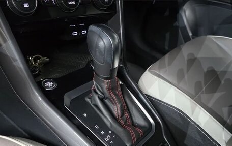 Volkswagen T-Roc I, 2022 год, 1 850 000 рублей, 9 фотография