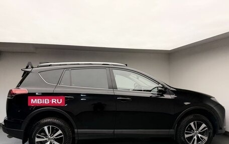 Toyota RAV4, 2018 год, 2 587 000 рублей, 5 фотография