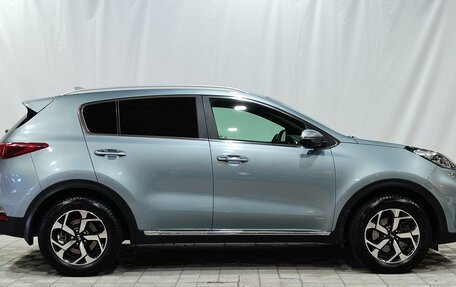 KIA Sportage IV рестайлинг, 2020 год, 2 850 000 рублей, 4 фотография