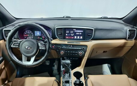 KIA Sportage IV рестайлинг, 2020 год, 2 850 000 рублей, 15 фотография