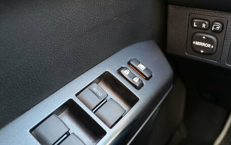 Toyota RAV4, 2018 год, 2 390 000 рублей, 14 фотография