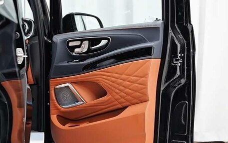 Mercedes-Benz Vito, 2025 год, 9 050 000 рублей, 29 фотография