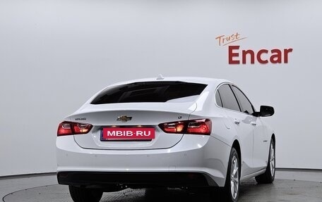 Chevrolet Malibu IX, 2021 год, 1 120 000 рублей, 3 фотография