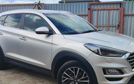 Hyundai Tucson III, 2019 год, 2 200 000 рублей, 1 фотография