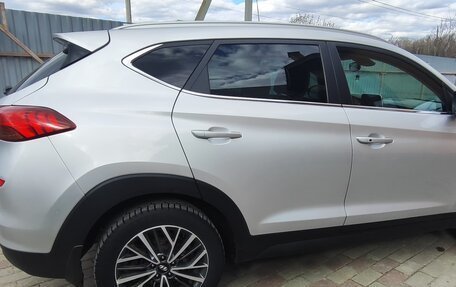 Hyundai Tucson III, 2019 год, 2 200 000 рублей, 6 фотография