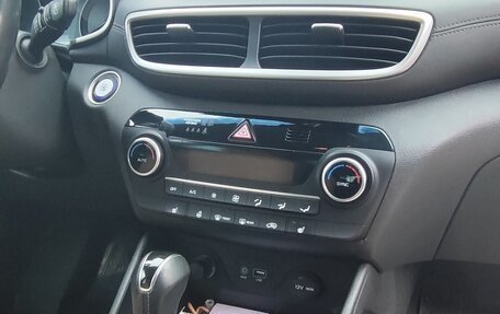 Hyundai Tucson III, 2019 год, 2 200 000 рублей, 13 фотография