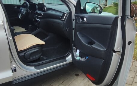 Hyundai Tucson III, 2019 год, 2 200 000 рублей, 14 фотография