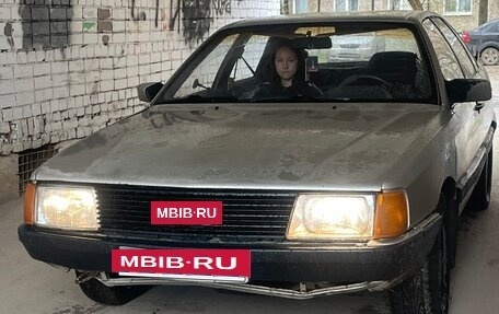 Audi 100, 1984 год, 75 000 рублей, 3 фотография
