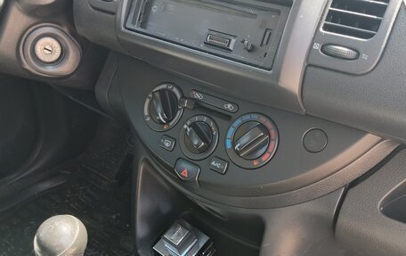 Nissan Note II рестайлинг, 2012 год, 650 000 рублей, 2 фотография