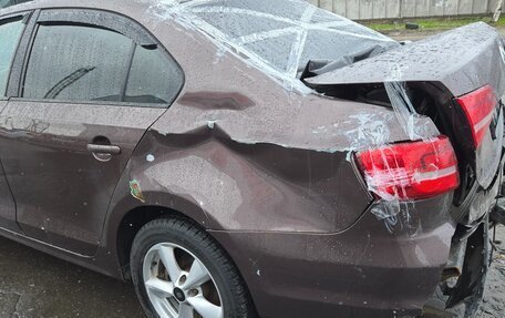 Volkswagen Jetta VI, 2015 год, 385 000 рублей, 2 фотография