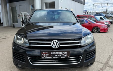 Volkswagen Touareg III, 2012 год, 2 150 000 рублей, 2 фотография