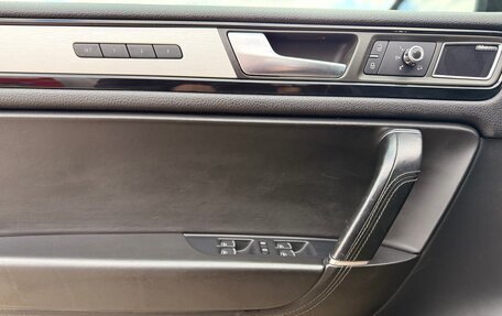 Volkswagen Touareg III, 2012 год, 2 150 000 рублей, 16 фотография