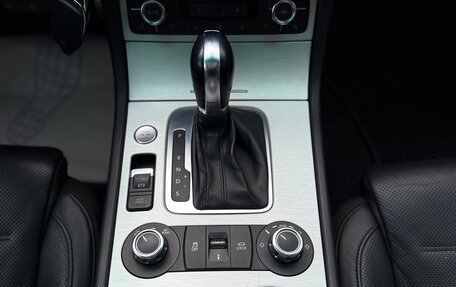 Volkswagen Touareg III, 2012 год, 2 150 000 рублей, 17 фотография